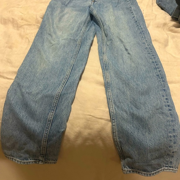 Denim Forum Jeans - Picture 2 of 3